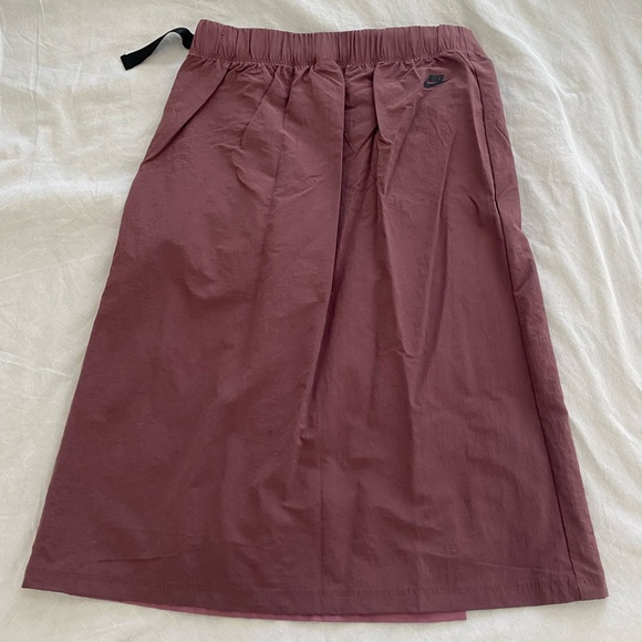 Nike tech pack skirt - Picture 4 of 5